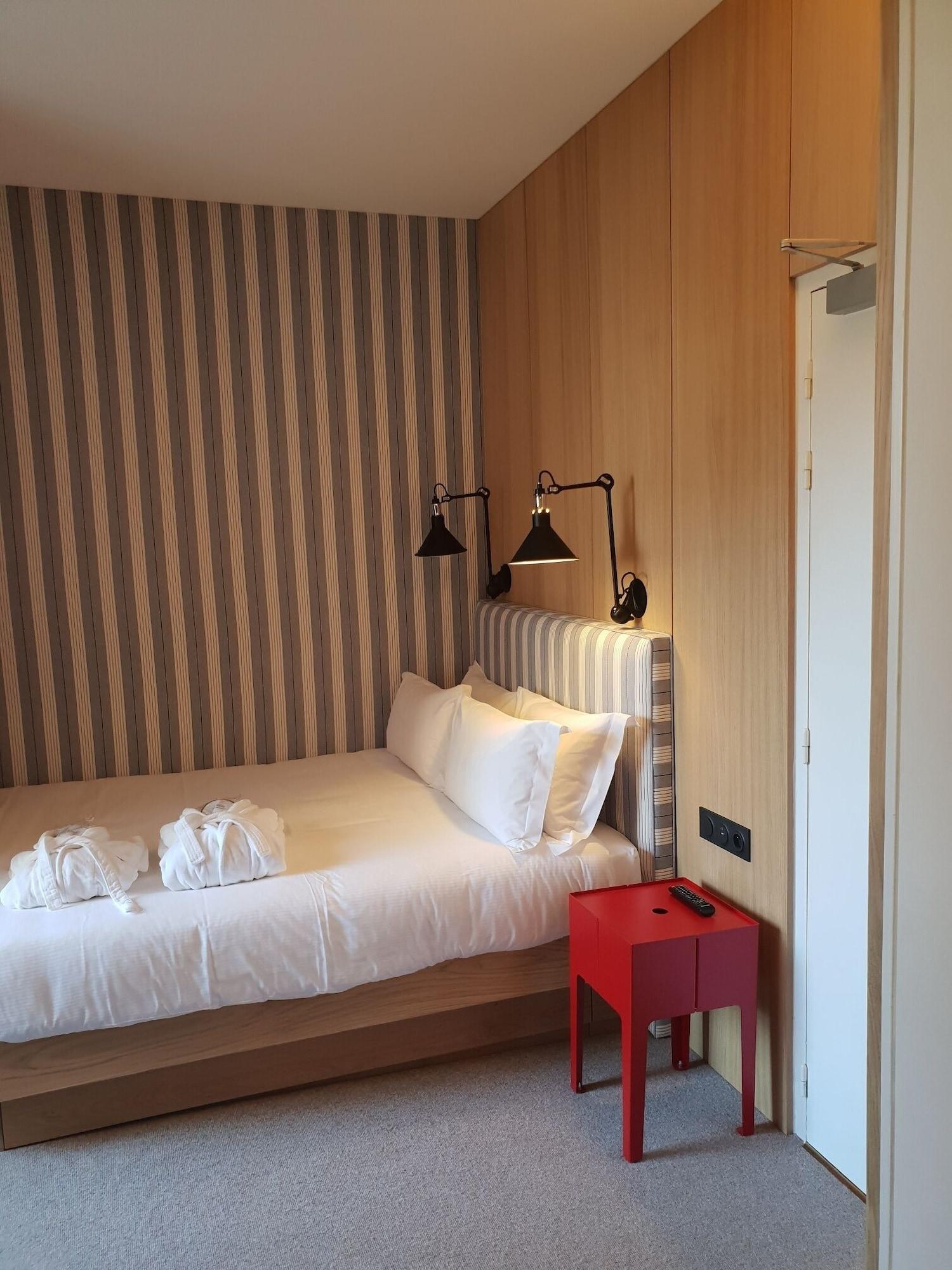 Le Grand Hotel Des Bains & Spa - Bretagne Locquirec Buitenkant foto