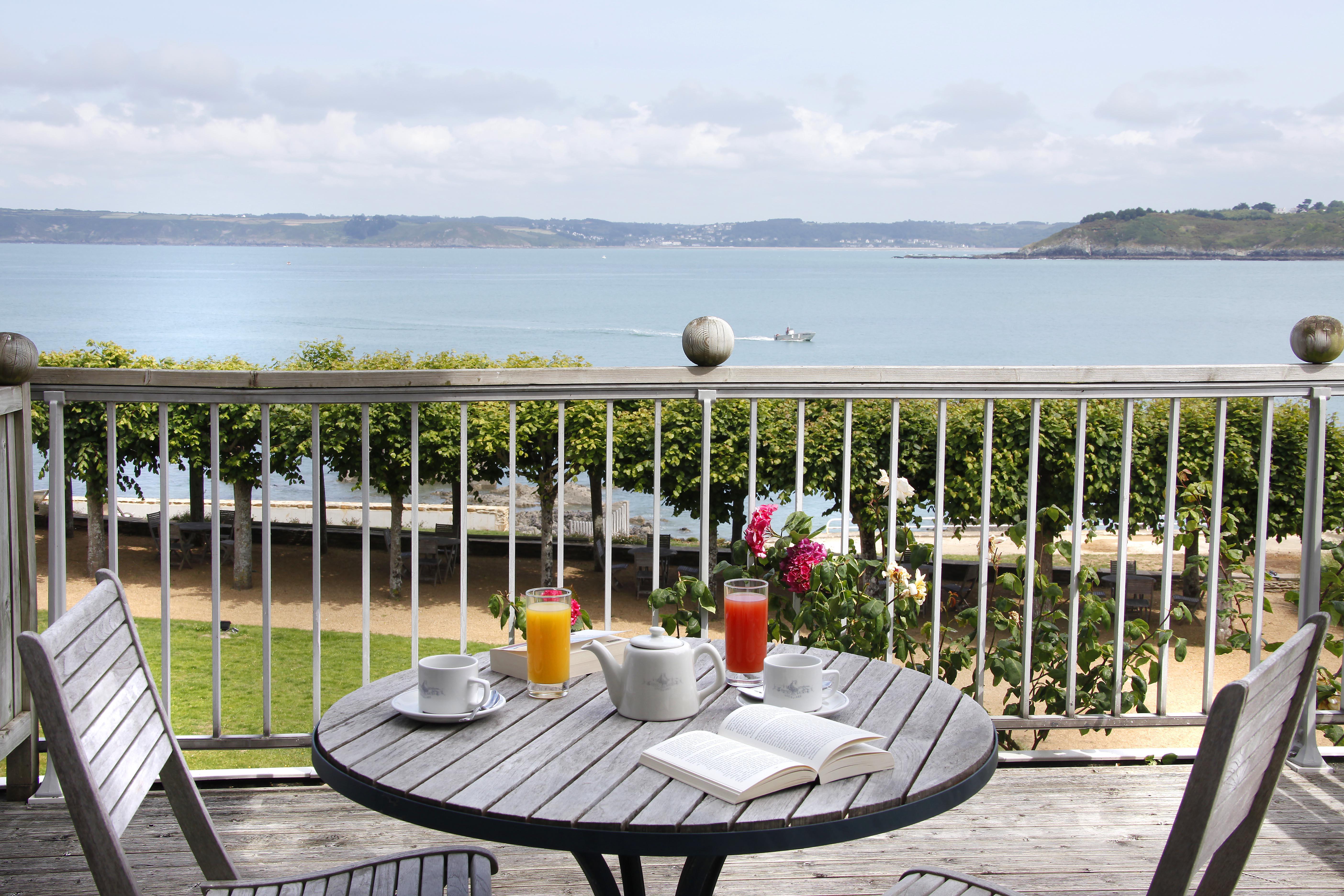 Le Grand Hotel Des Bains & Spa - Bretagne Locquirec Buitenkant foto