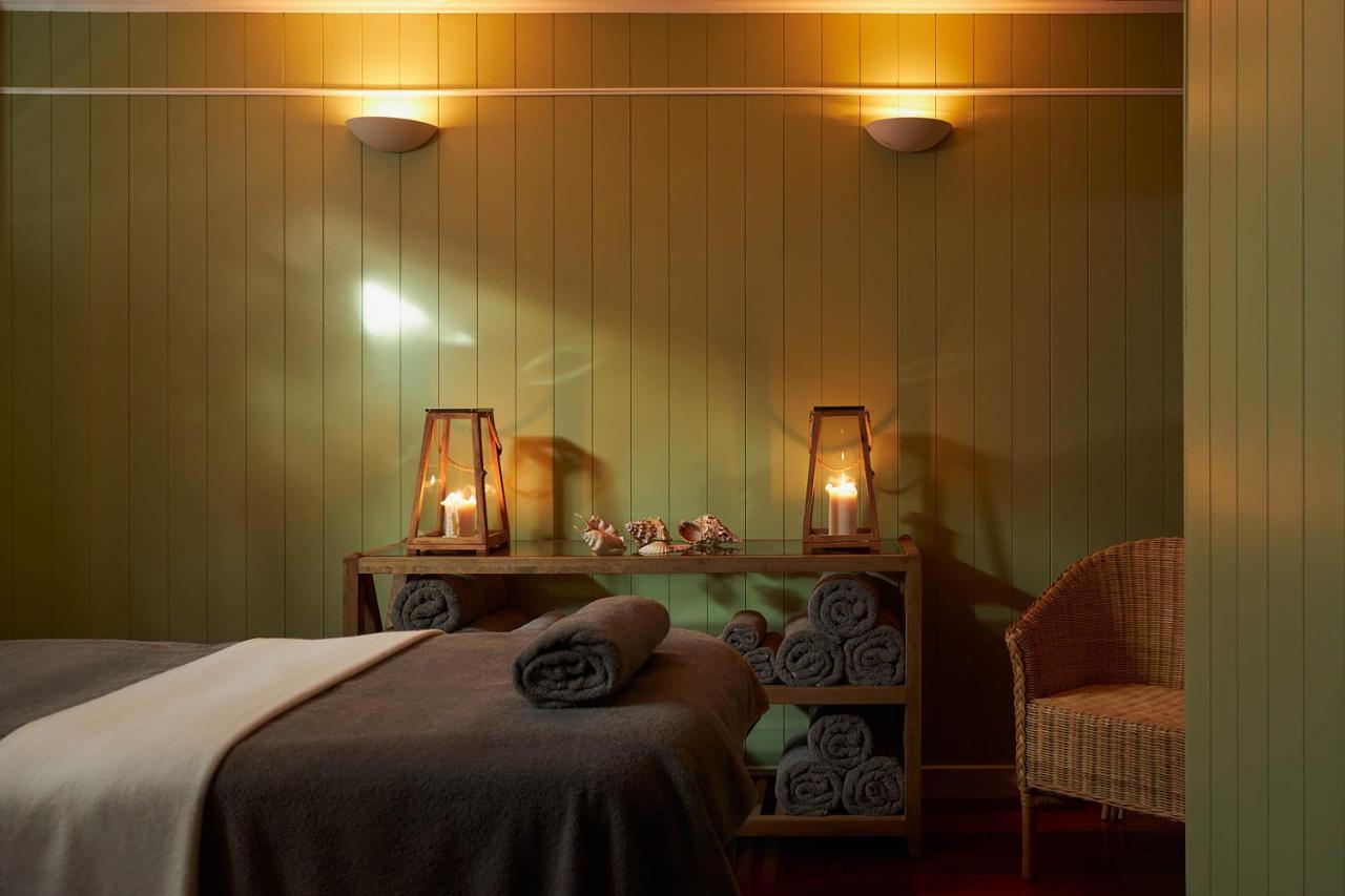 Le Grand Hotel Des Bains & Spa - Bretagne Locquirec Buitenkant foto