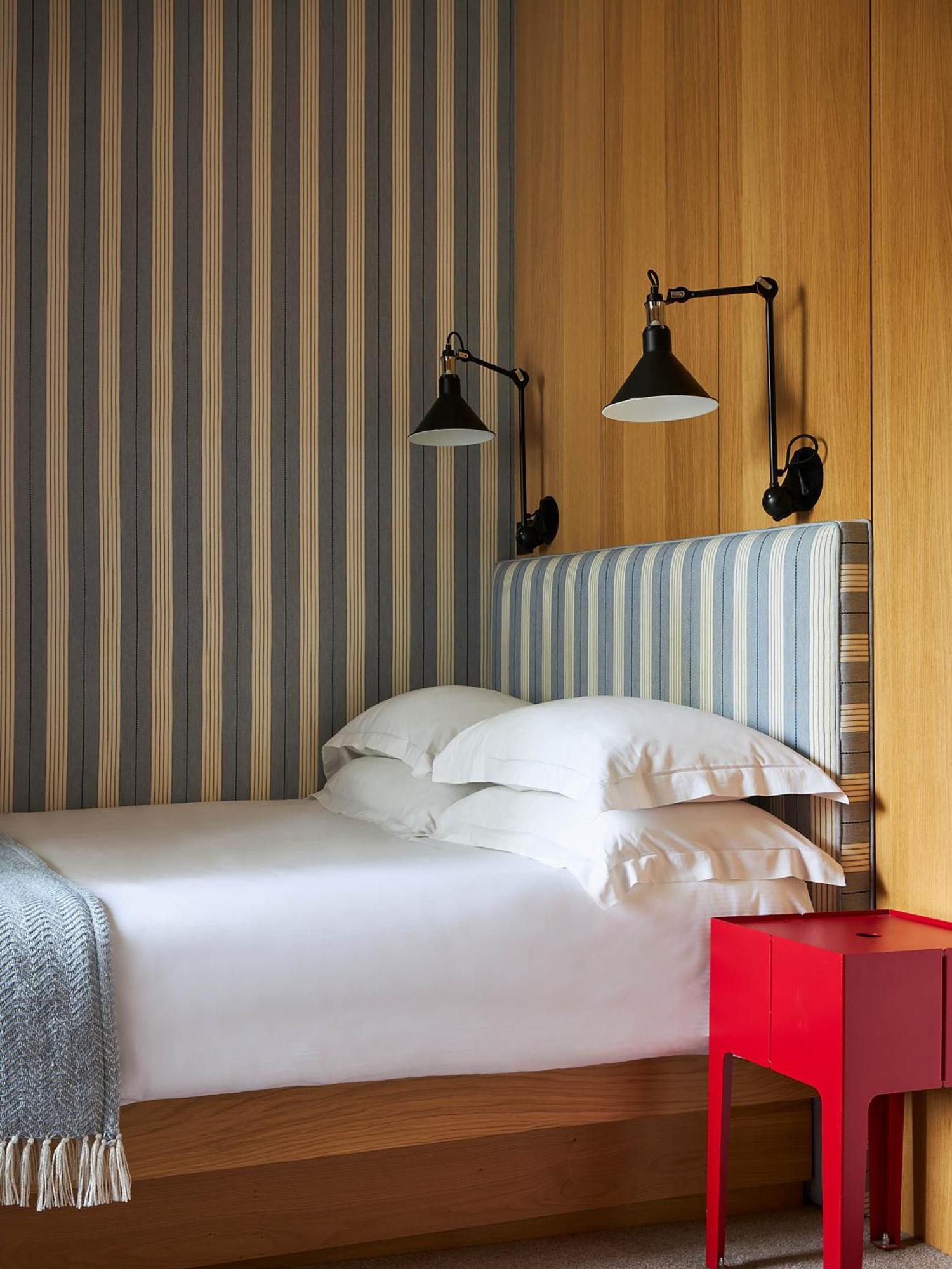 Le Grand Hotel Des Bains & Spa - Bretagne Locquirec Buitenkant foto