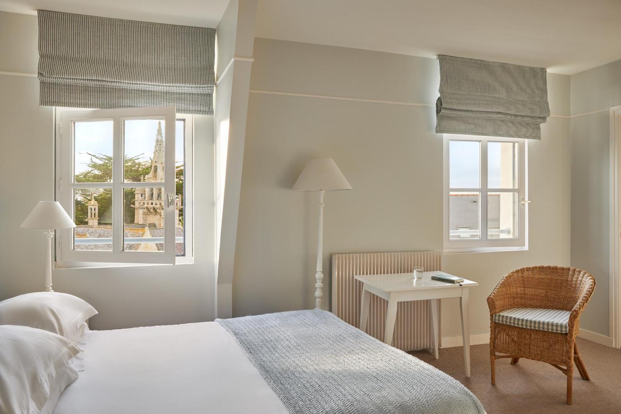 Le Grand Hotel Des Bains & Spa - Bretagne Locquirec Buitenkant foto