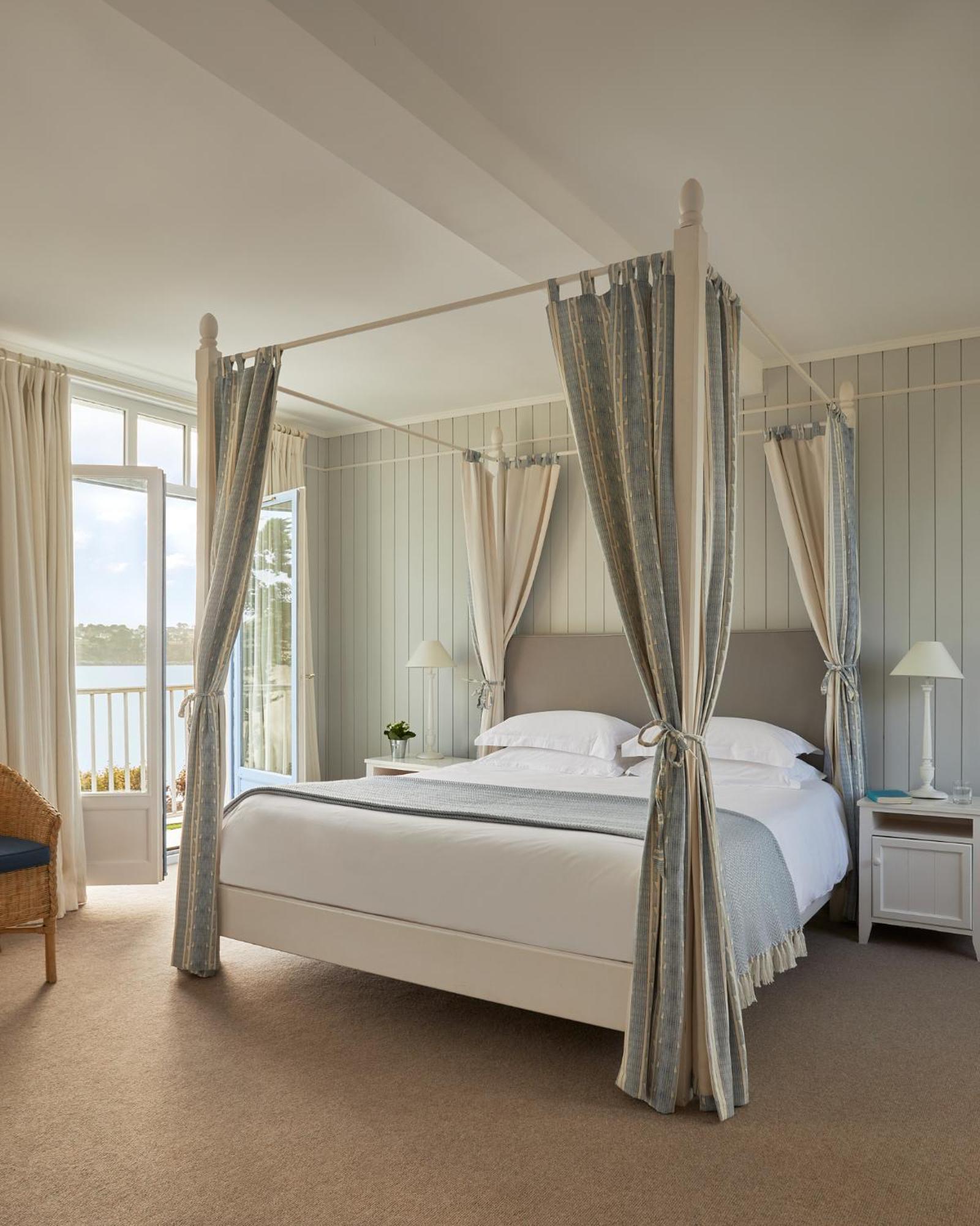 Le Grand Hotel Des Bains & Spa - Bretagne Locquirec Buitenkant foto